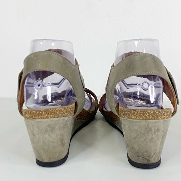 TAOS Carousel 2 Wedge Sandal Gray Leather Womens US  8-8.5 / EU 39 Walking Shoe - Picture 6 of 11